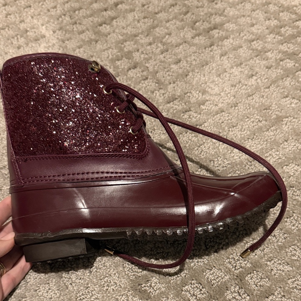 Never worn- Gianni Bini Burgundy Glitter Lace-Up Boots